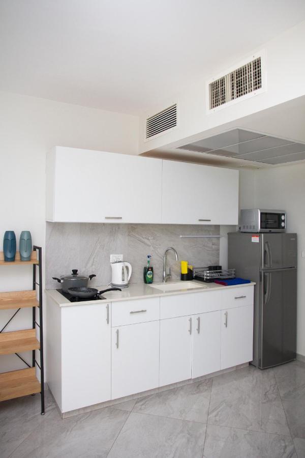 Apartments4You Leonardo 11 Bat Yam Exterior foto